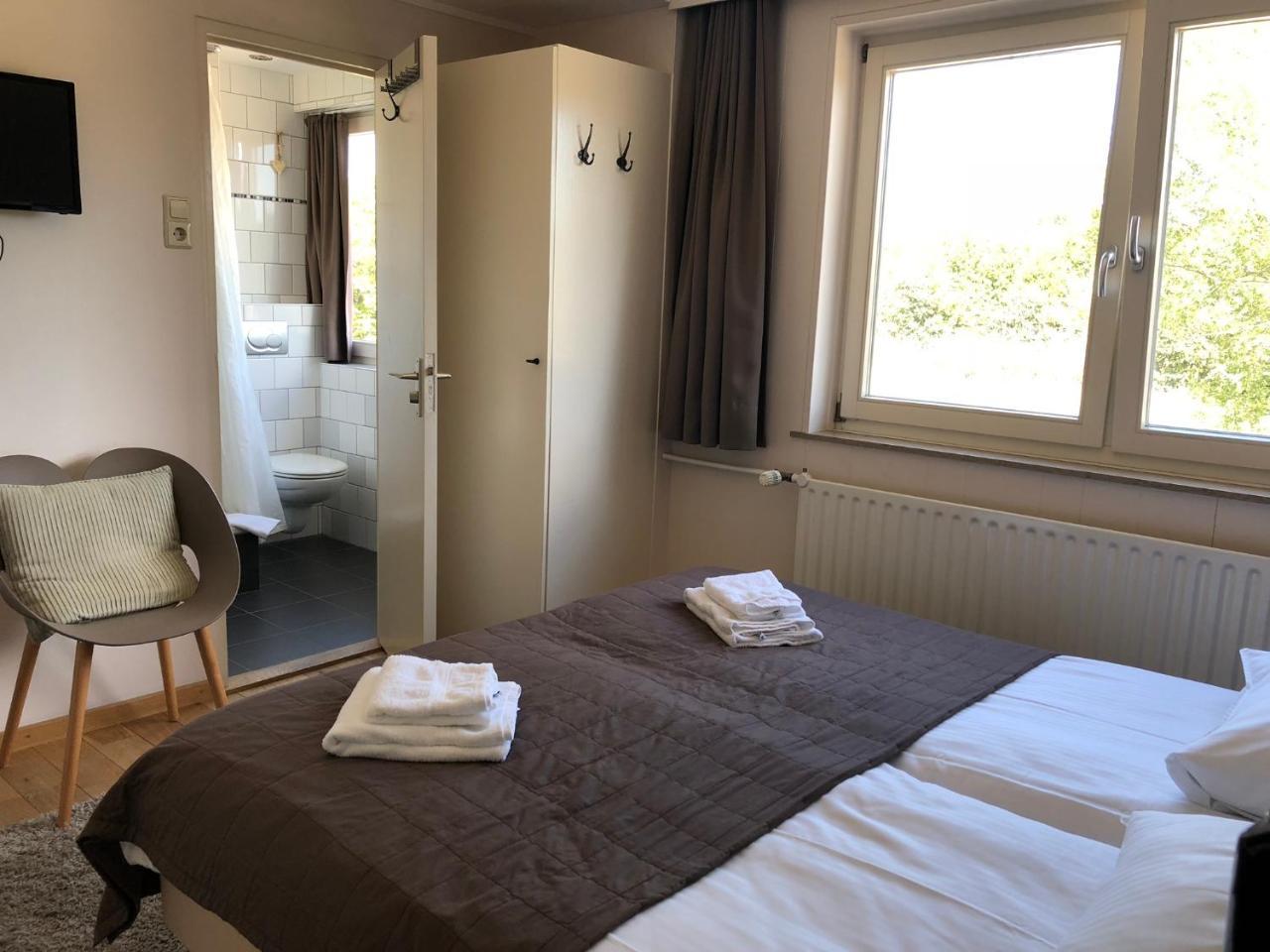 Hotel De Plank Noorbeek Bagian luar foto